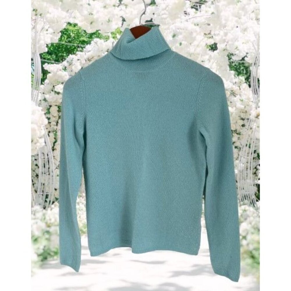 SUTTON STUDIO 100% Cashmere Sweater Turtleneck Soft Old Money Size Small